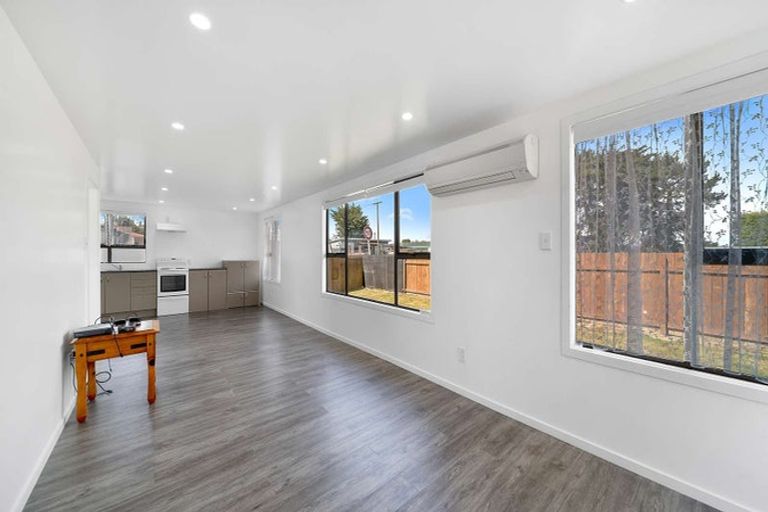 Photo of property in 103 Baker Street, Stirling, 9231