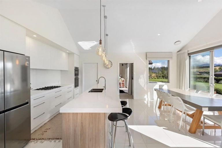 Photo of property in 2 Nokomai Street, Wanaka, 9305