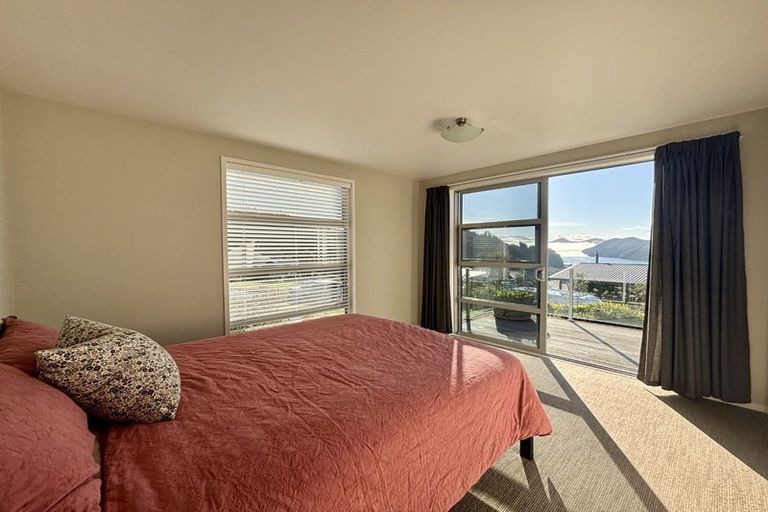 Photo of property in 33 Harbour View Heights, Picton, 7220