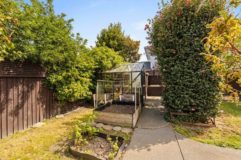 Photo of property in 333 Eastern Terrace, Sydenham, Christchurch, 8023