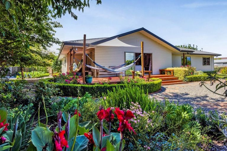 Photo of property in 126a Whenuku Road, Normanby, Hawera, 4675