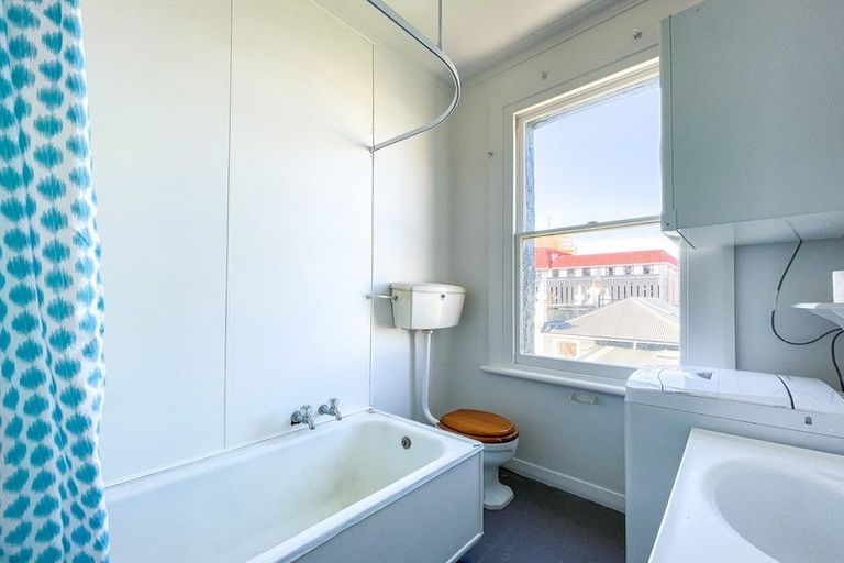 Photo of property in 1/3 View Street, Dunedin Central, Dunedin, 9016