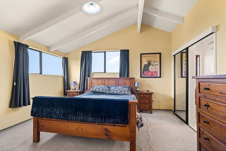 Photo of property in 37 Whitby Street, Mornington, Dunedin, 9011