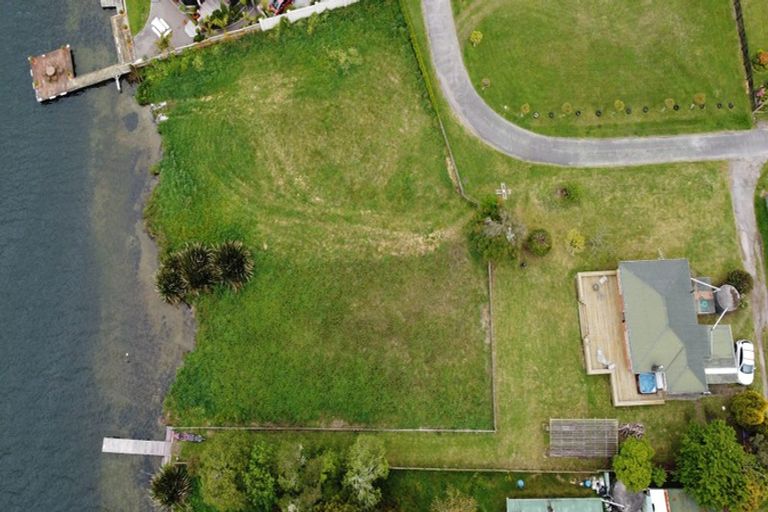 Photo of property in 11b Te Wirihana Road, Mourea, Rotorua, 3074