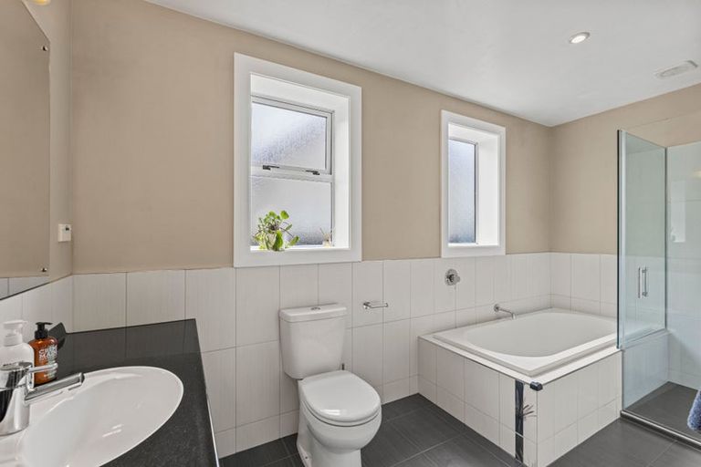 Photo of property in 39 Plynlimon Road, Fendalton, Christchurch, 8052