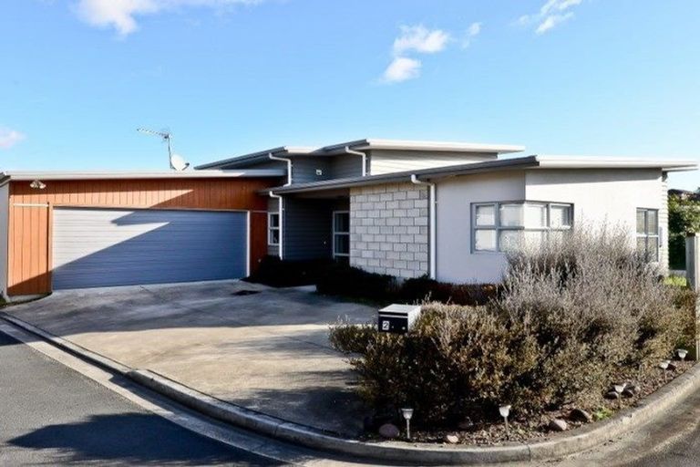 Photo of property in 2 Shaun Lane, Huntington, Hamilton, 3210