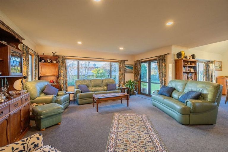 Photo of property in 8 Melland Place, Te Anau, 9600