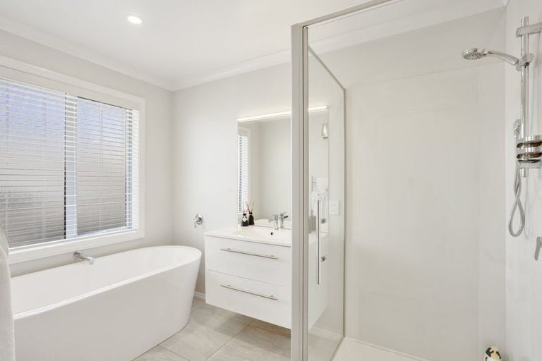 Photo of property in 92 Sutherland Drive, Kaiapoi, 7630