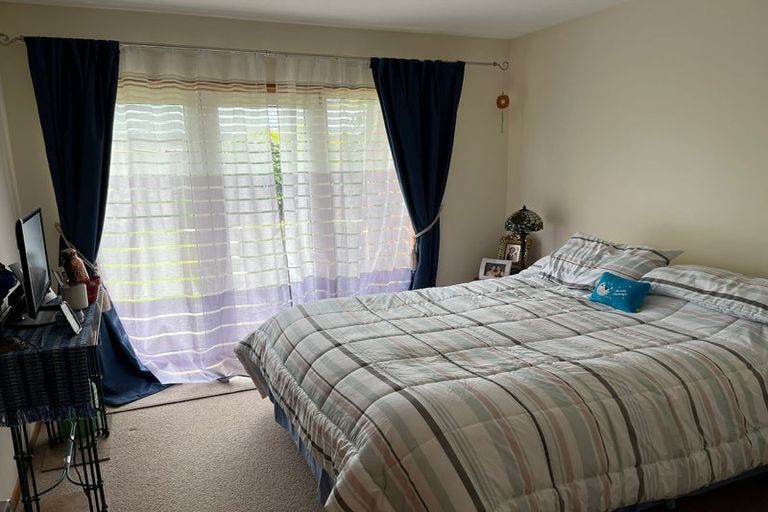 Photo of property in 27 Hewitts Road, Woodend, 7610