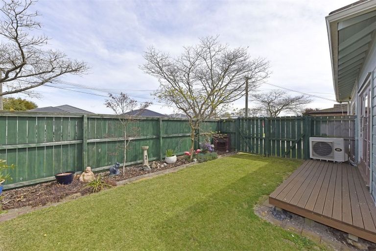 Photo of property in 64 Simeon Street, Spreydon, Christchurch, 8024