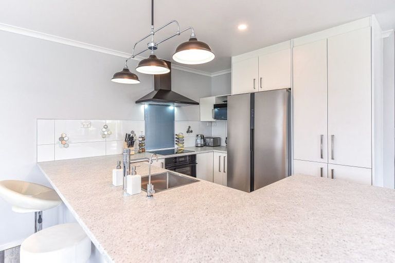 Photo of property in 13 Kamahi Street, Castlecliff, Whanganui, 4501