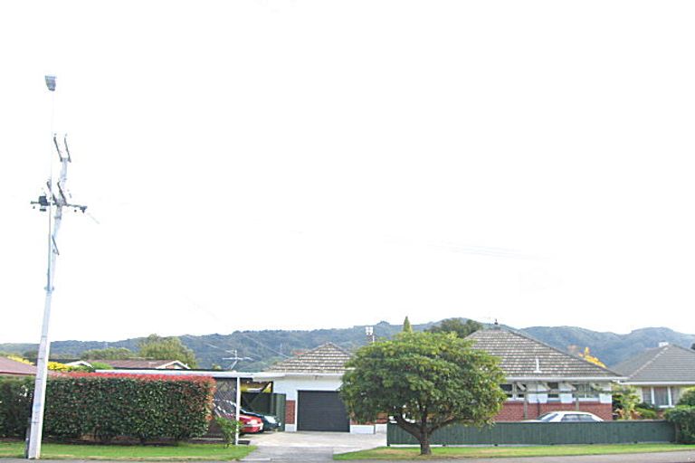 Photo of property in 1017 Fergusson Drive, Clouston Park, Upper Hutt, 5018