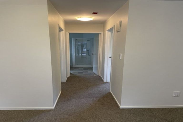 Photo of property in 9/3 The Avenue, Albany, Auckland, 0632