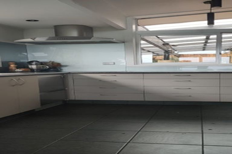 Photo of property in 25 Domain Terrace, Karoro, Greymouth, 7805