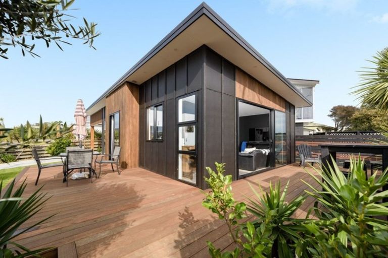 Photo of property in 4 Concord Avenue, Mount Maunganui, 3116