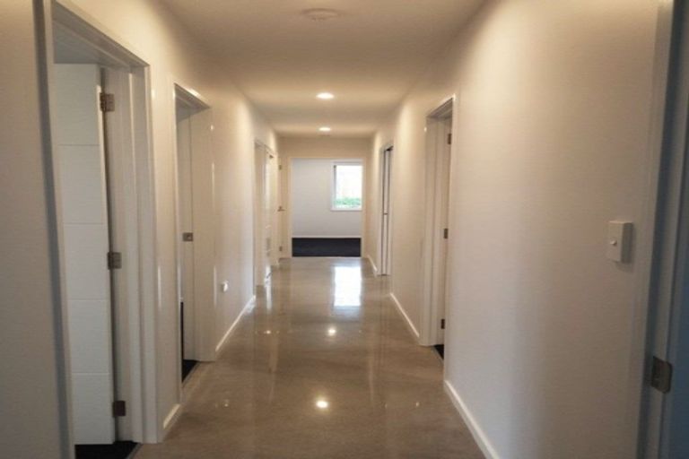 Photo of property in 2 Huetu Place, Bell Block, New Plymouth, 4312