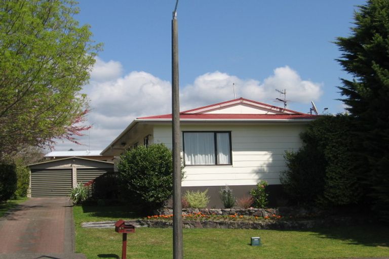 Photo of property in 27 Goldie Street, Pukehangi, Rotorua, 3015