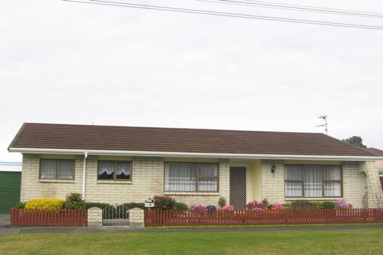 Photo of property in 5 Parris Street, Waitara, 4320