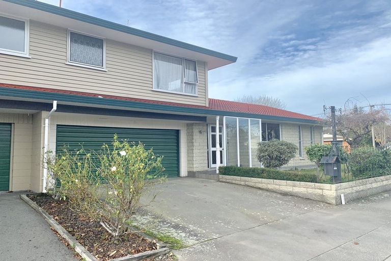 Photo of property in 62 Ambleside Drive, Burnside, Christchurch, 8053