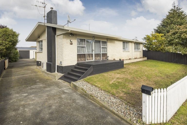 Photo of property in 24 Tingey Avenue, Feilding, 4702