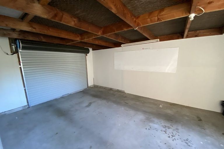 Photo of property in 18 Townshend Crescent, Greenmeadows, Napier, 4112