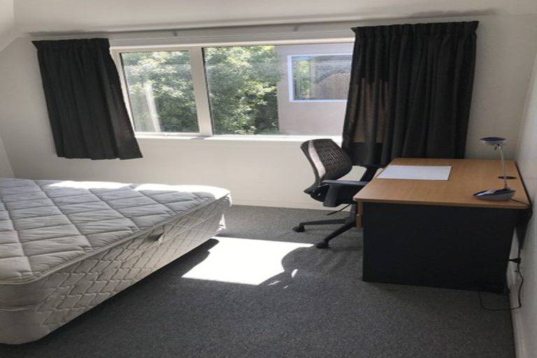 Photo of property in 836 Great King Street, North Dunedin, Dunedin, 9016