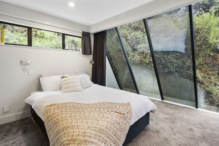 Photo of property in 12 Owhiro Bay Parade, Owhiro Bay, Wellington, 6023