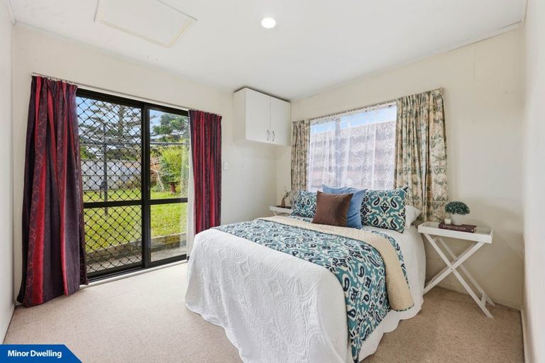 Photo of property in 2 Marvon Downs Avenue, Pakuranga Heights, Auckland, 2010