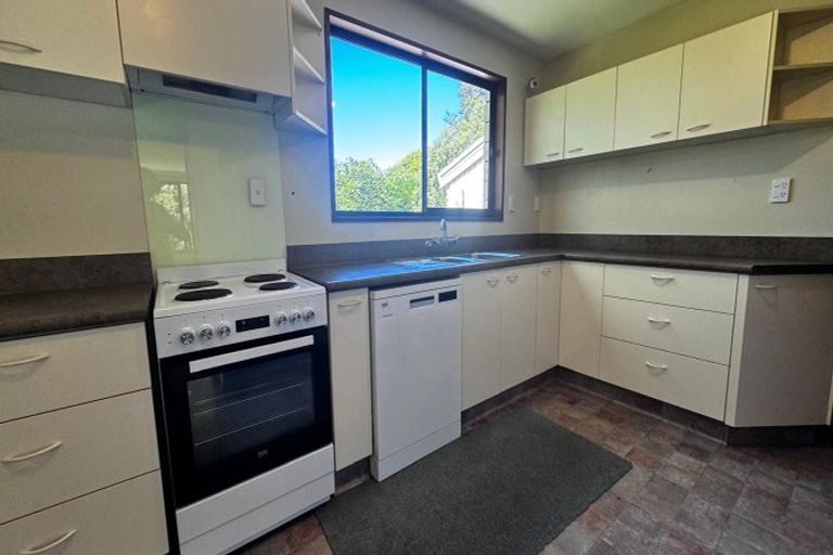 Photo of property in 212 High Street, Oxford, 7430