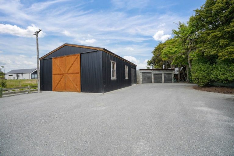 Photo of property in 102 Black Road, Otatara, Invercargill, 9879