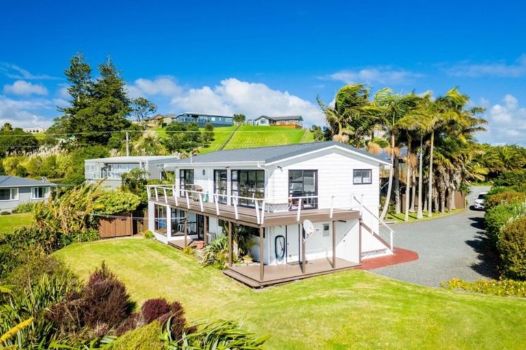 Photo of property in 4 Riverview Place, Waipu, 0582