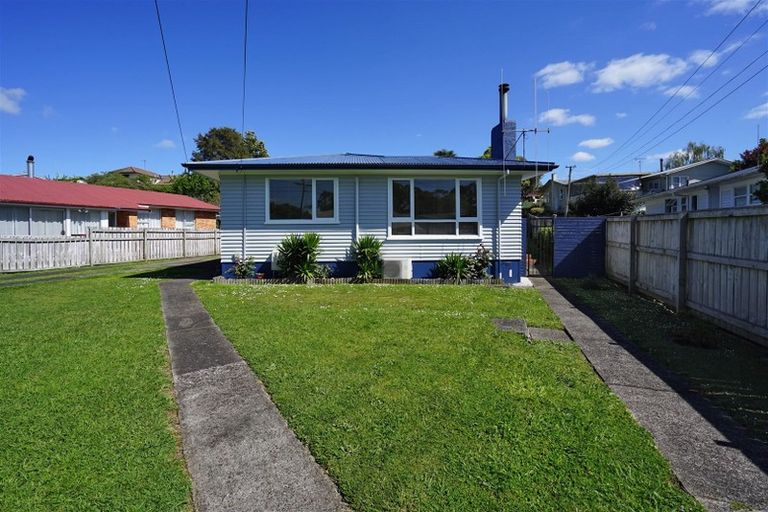 Photo of property in 20 Manapouri Place, Glenview, Hamilton, 3206