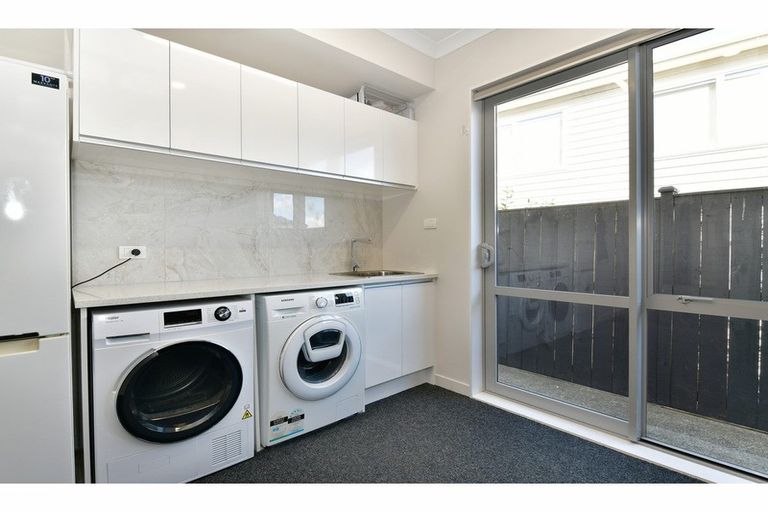 Photo of property in 13 Harvest Avenue, Orewa, 0931