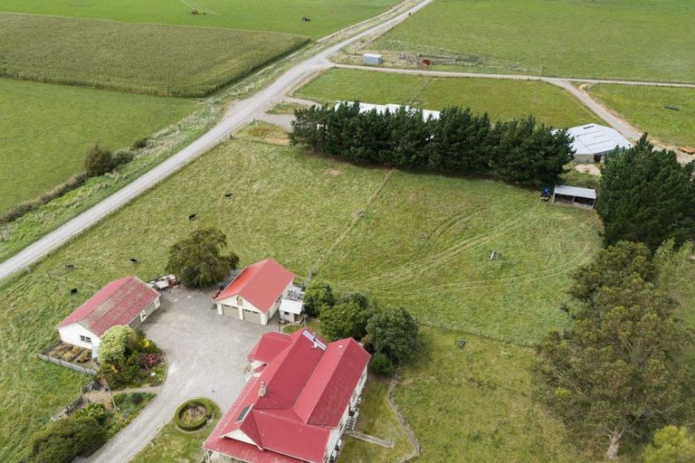 Photo of property in 808 Kimbolton Road, Feilding, 4777
