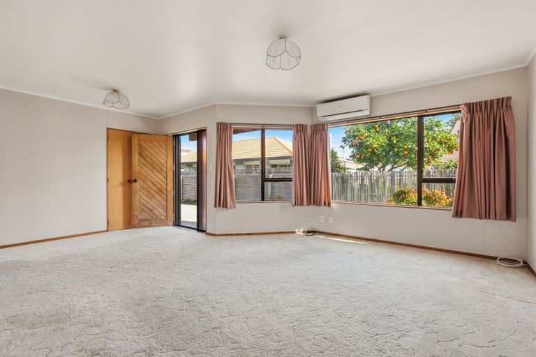 Photo of property in 3c Parahaki Street, Regent, Whangarei, 0112