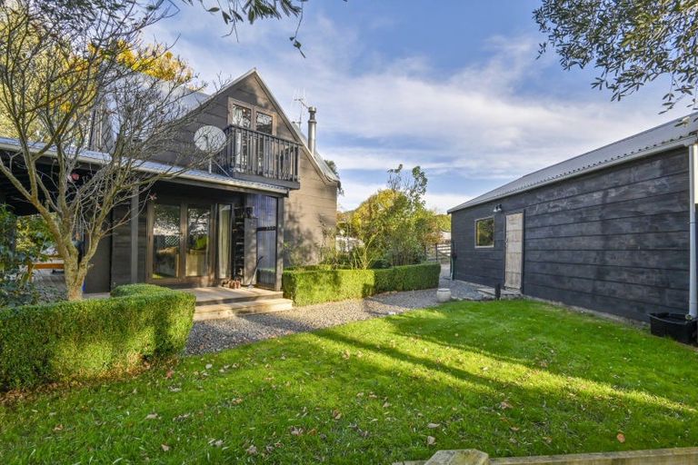 Photo of property in 98a Kereru Road, Maraekakaho, 4171