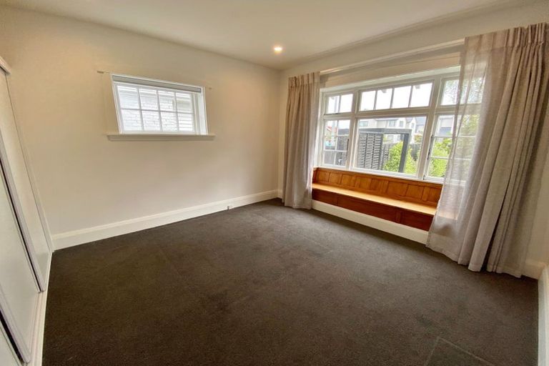 Photo of property in 42 Huxley Street, Sydenham, Christchurch, 8023