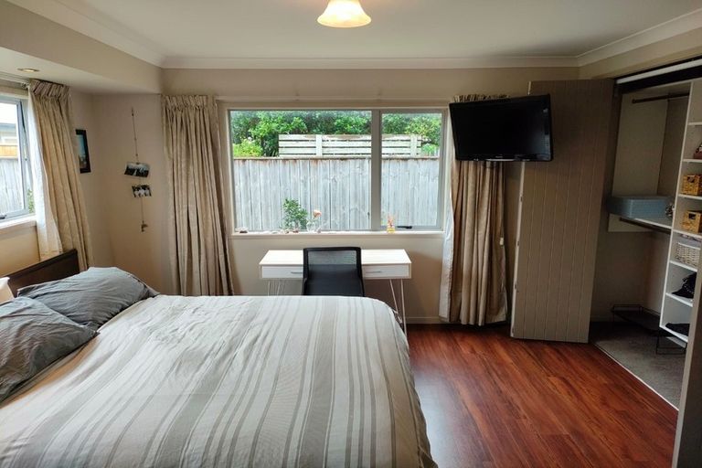 Photo of property in 1b Wellington Street, Feilding, 4702