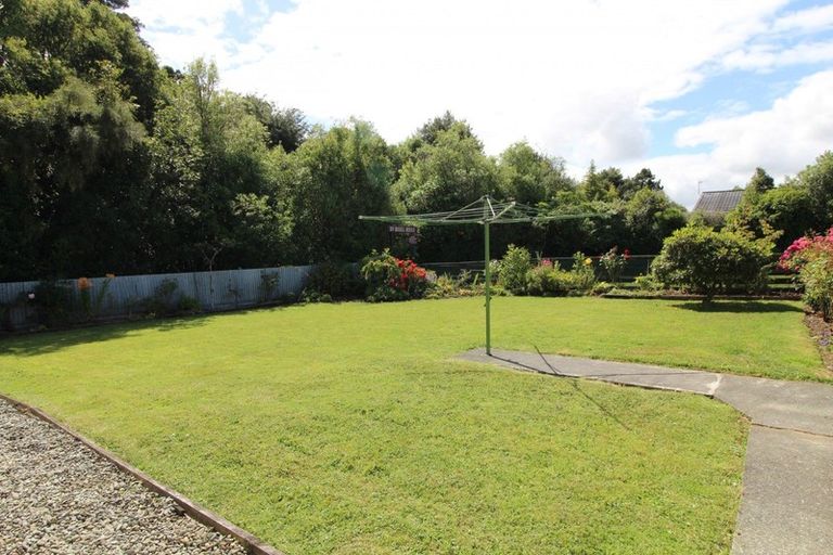 Photo of property in 44 Hillary Street, Winton, 9720