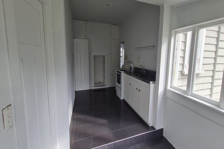 Photo of property in 105 Puhinui Road, Papatoetoe, Auckland, 2104