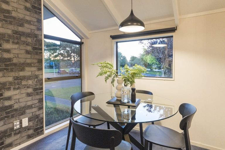 Photo of property in 75a Waterloo Crescent, Hokowhitu, Palmerston North, 4410