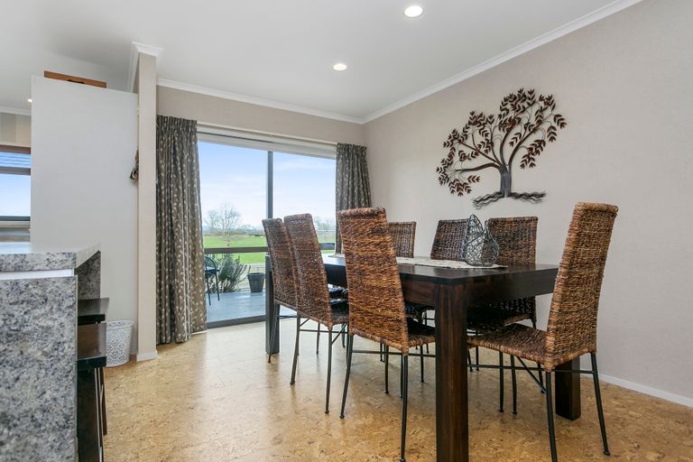 Photo of property in 84 Burwood Road, Matamata, 3400