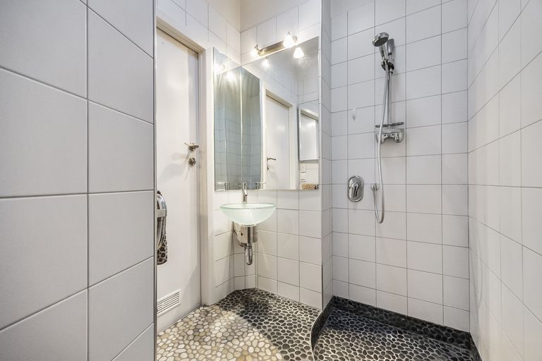 Photo of property in 85 Hargest Crescent, Saint Clair, Dunedin, 9012