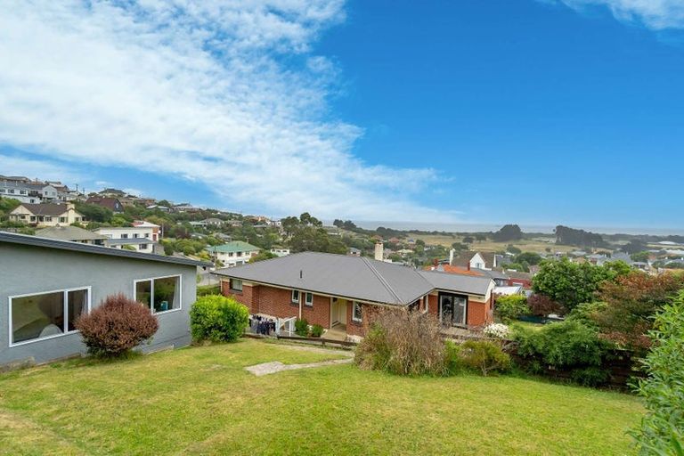 Photo of property in 25 Chisholm Place, Tainui, Dunedin, 9013