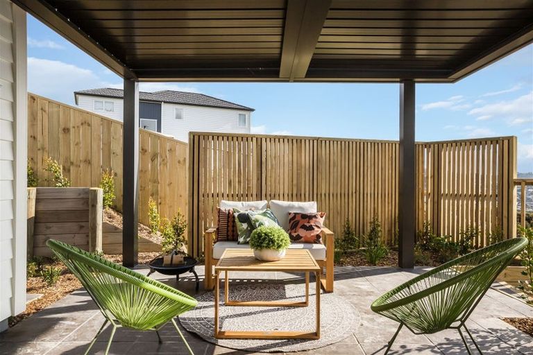 Photo of property in 170b Navigation Drive, Whitby, Porirua, 5024