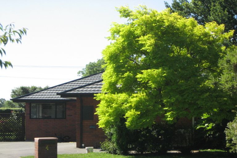 Photo of property in 4 Brookford Place, Westmorland, Christchurch, 8025