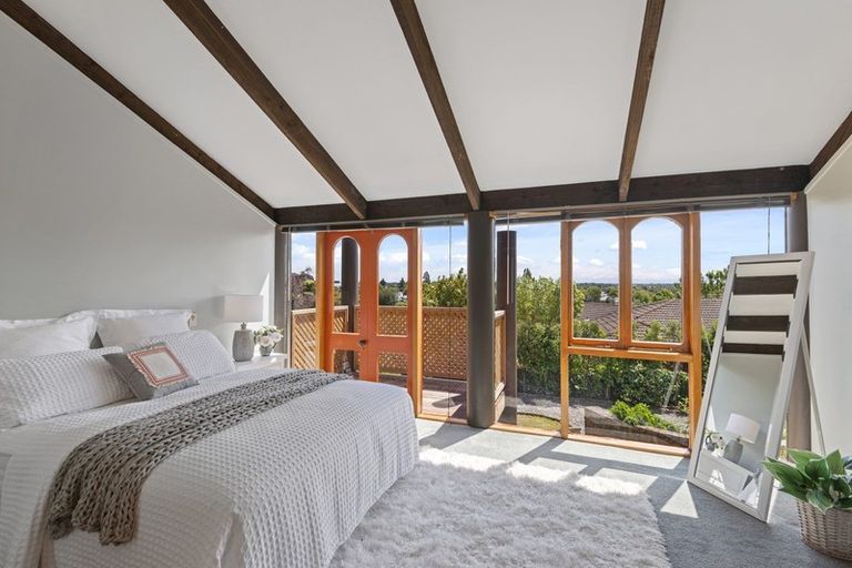 Photo of property in 2 Rhodesvale Terrace, Cashmere, Christchurch, 8022