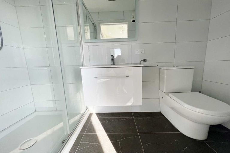 Photo of property in 17 Brigid Place, Mount Pleasant, Christchurch, 8081