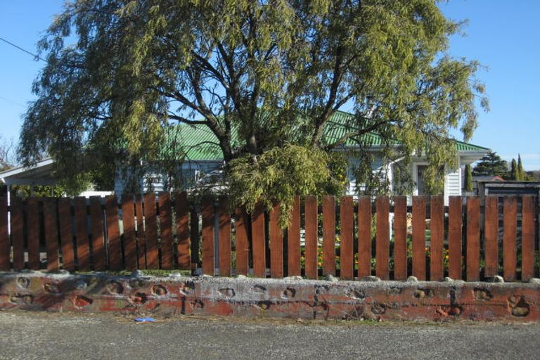 Photo of property in 11 Costley Street, Carterton, 5713