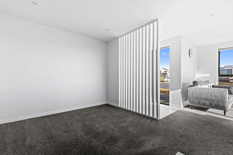 Photo of property in 42 Hinaki Street, Poike, Tauranga, 3112